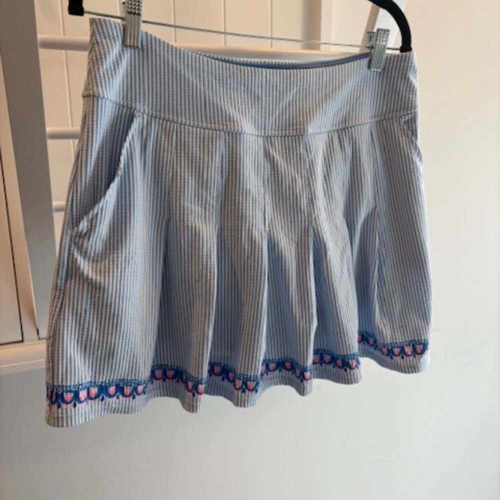 Lilly Pulitzer seersucker pattern golf or tennis athleisure skirt- size 10